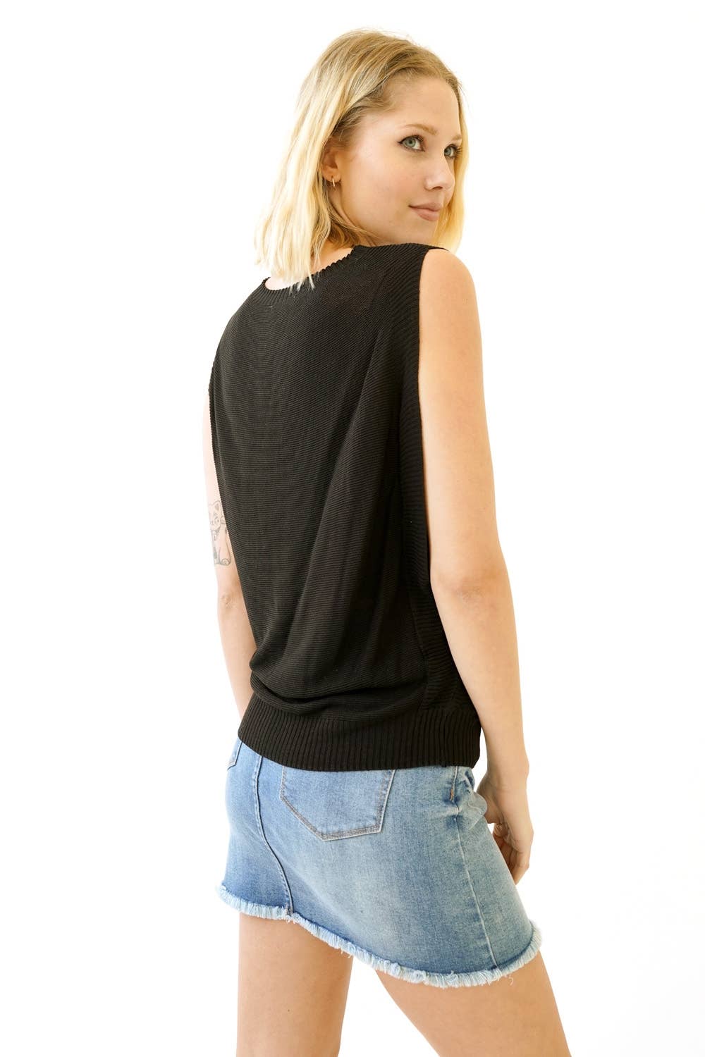 Black Sleeveless Sweater