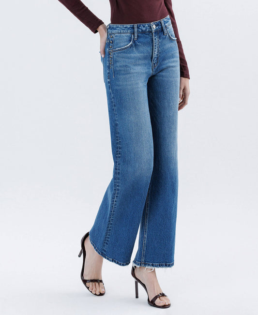 ✨ High Rise Studded Wide Leg Jeans – Lightly Distressed ✨