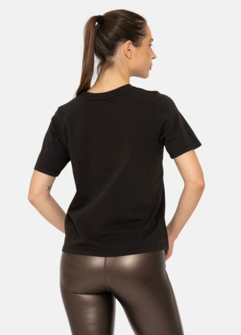 Classic Fit Boxy Tee