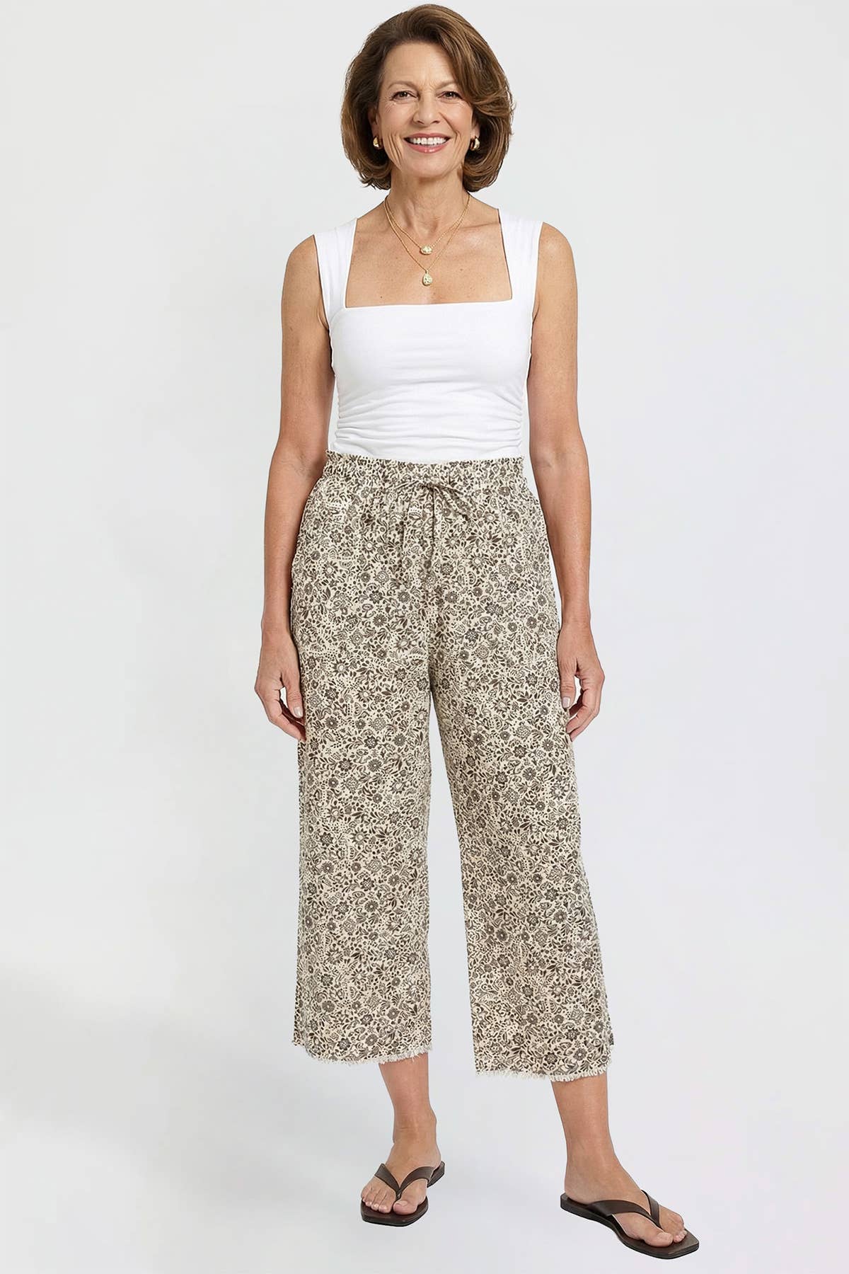 Coastal Escape Linen Capri Pants