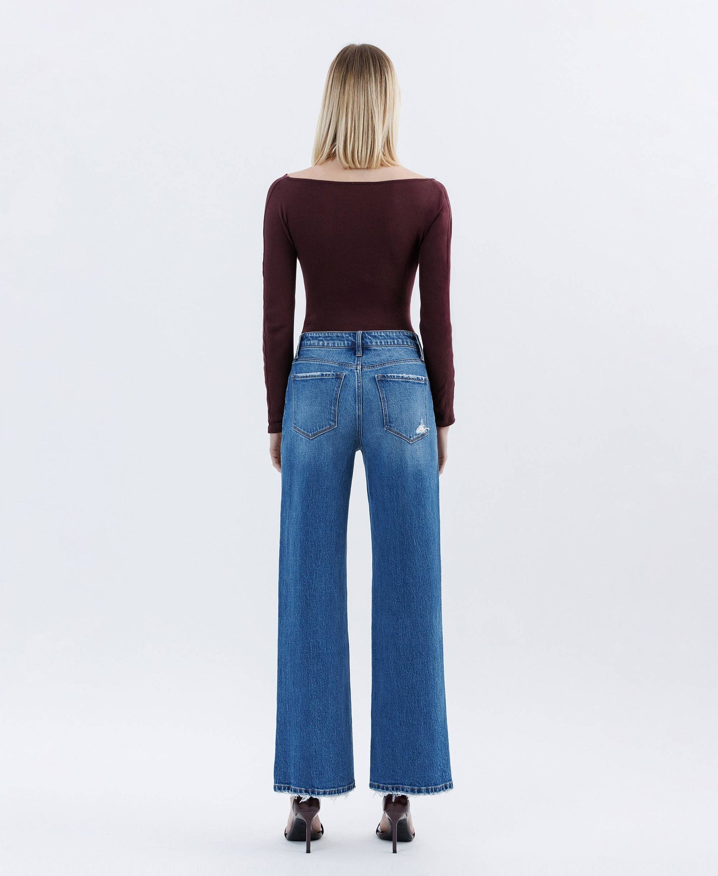 ✨ High Rise Studded Wide Leg Jeans – Lightly Distressed ✨