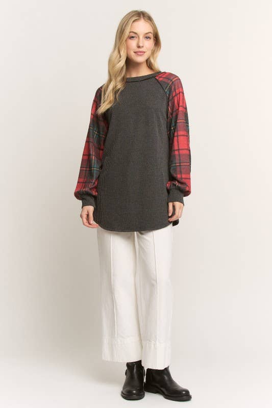 Grey Urban Ribbed Top with Red Plaid Contrast Sleeve 🩶❤️