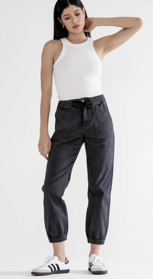 Mica Jogger