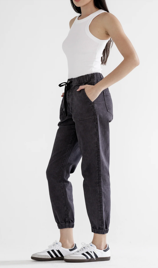 Mica Jogger