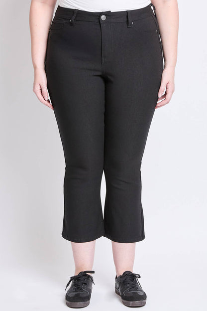 Curvy Hyperstretch Cropped Kick Flare Pants in Black